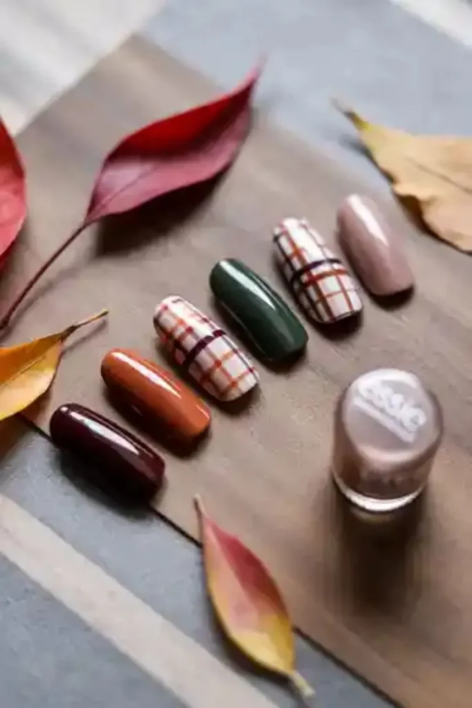 Plaid Fall Nails