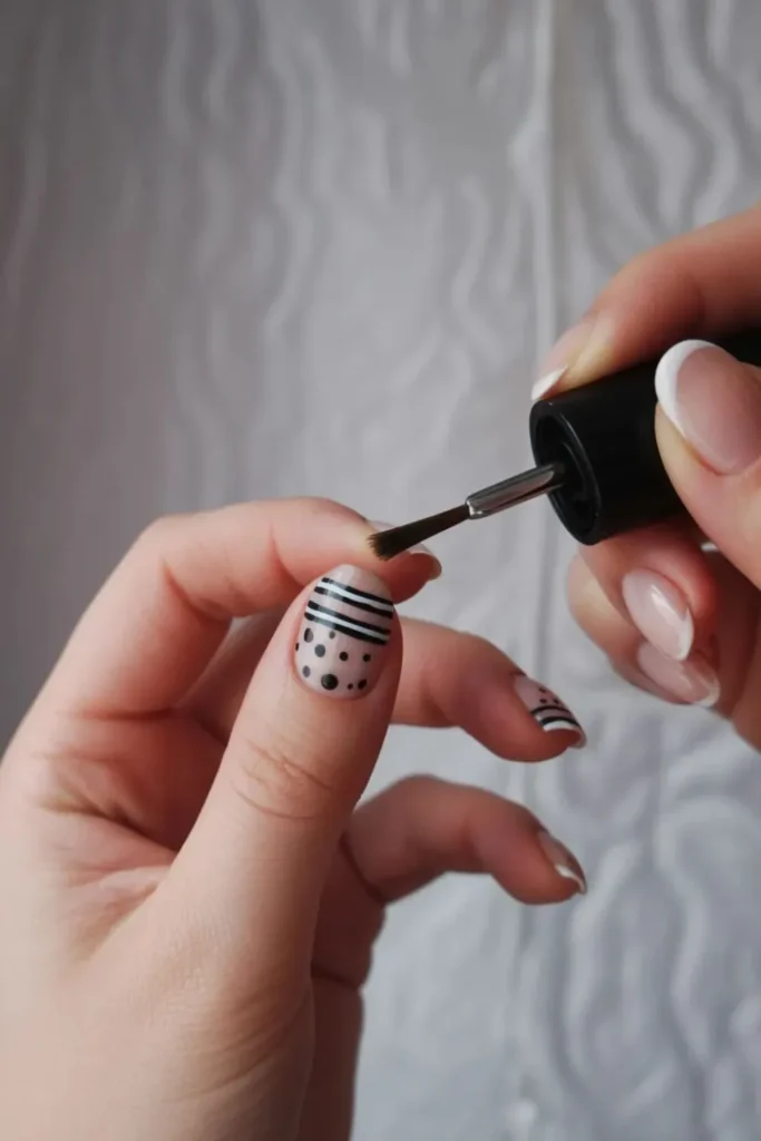 Nail Inspo Short: 15 Stunning Ideas for an Elegant & Sophisticated 2026 Style 3 Nail Inspo Short