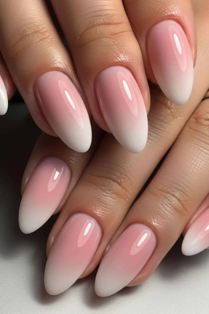 54 Almond Summer Nails That Look Effortlessly Chic All Season 7 Almond Summer Nails