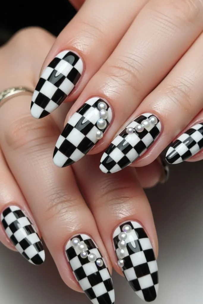 55 Checkered Nails Ideas That Are Retro, Chic, and Effortlessly On-Trend for 2026 9 Checkered Nails