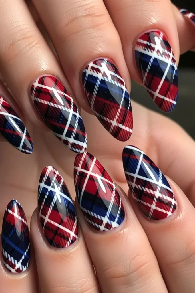 56 Plaid Nail Design Ideas That Look Expensive and Effortlessly Chic 8 Plaid Nail Design Ideas
