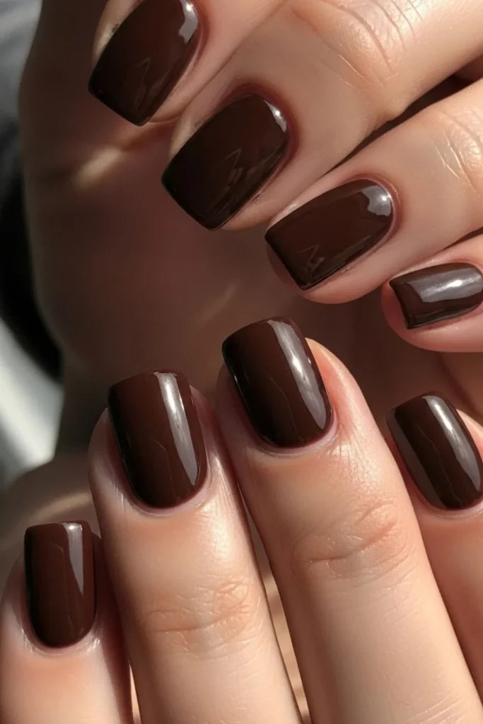 43 Short Nail Designs That Look Expensive and Polished 3 Short Nail Designs