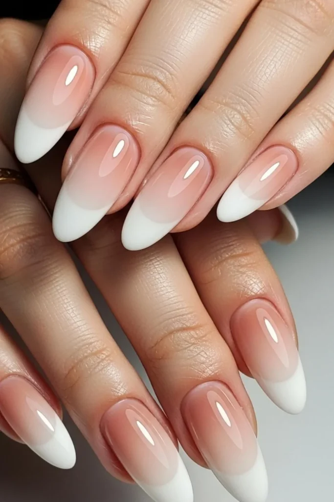 32 Almond French Tip Nails That Look Expensive (But Aren't) 3 Almond French Tip Nails