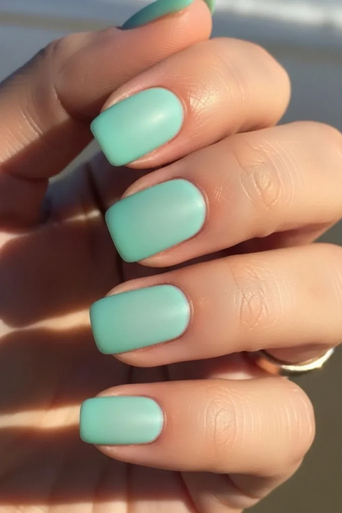 56 Beach Summer Nails That Look Stunning in Salt Water and Sunlight (2026) 10 Beach Summer Nails