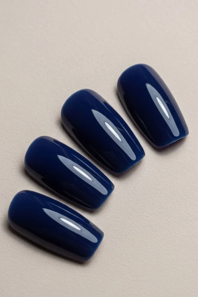 32 Short Squoval Nails That Look Polished Without the Maintenance 5 Short Squoval Nails