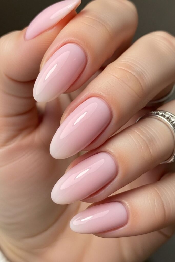 58 Minimalist Spring Nail Ideas That Look Expensive Without the Effort (2026) 10 Minimalist Spring Nail Ideas