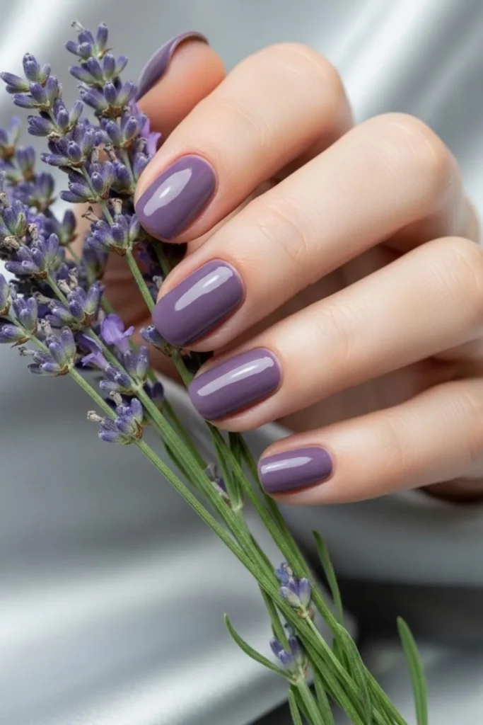 62 August Summer Nail Ideas That Look Effortlessly Chic in the Heat 7 August Summer Nail Ideas