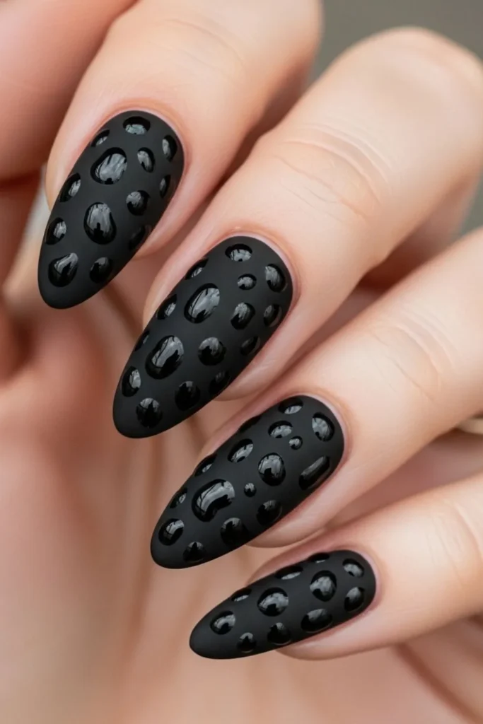 86 Leopard Print Nails That Look Expensive Without Trying Too Hard 4 Leopard Print Nails